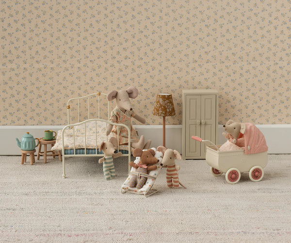 Maileg Pram Mouse Coral