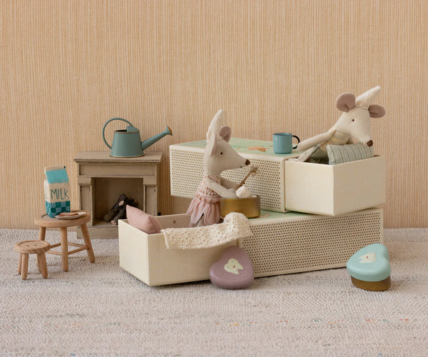 Maileg Tooth fairy mouse, Little sister in matchbox