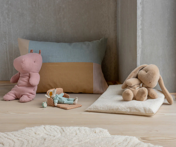 Maileg Bunny Plush Medium Cream Peach