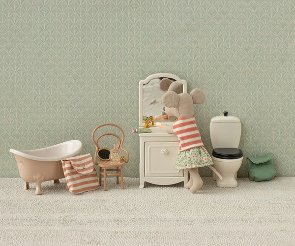 Maileg Toothbrush Set In Bag Mouse Coral