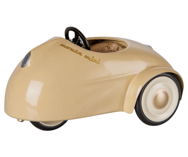 Maileg Car Mouse Wheat